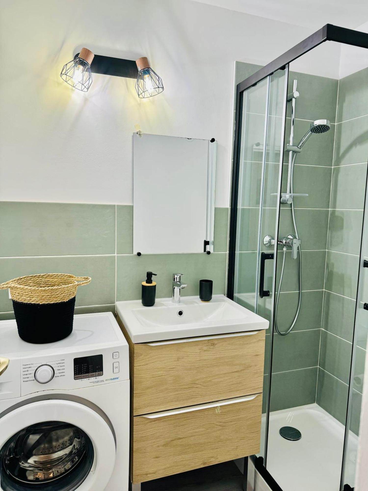 Ferienwohnung Les Pieds Dans L'Eau La Seyne-sur-Mer Exterior foto